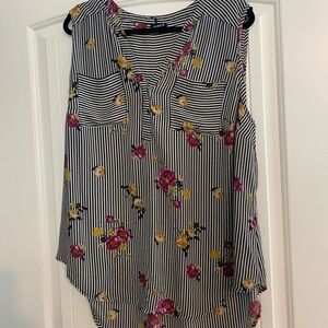 Floral top; great for warm weather